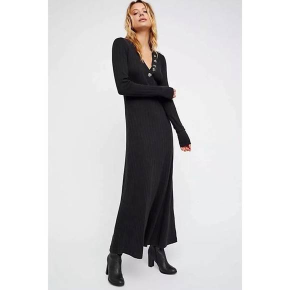 Free People Dresses & Skirts - Free People Black Maxi Dress